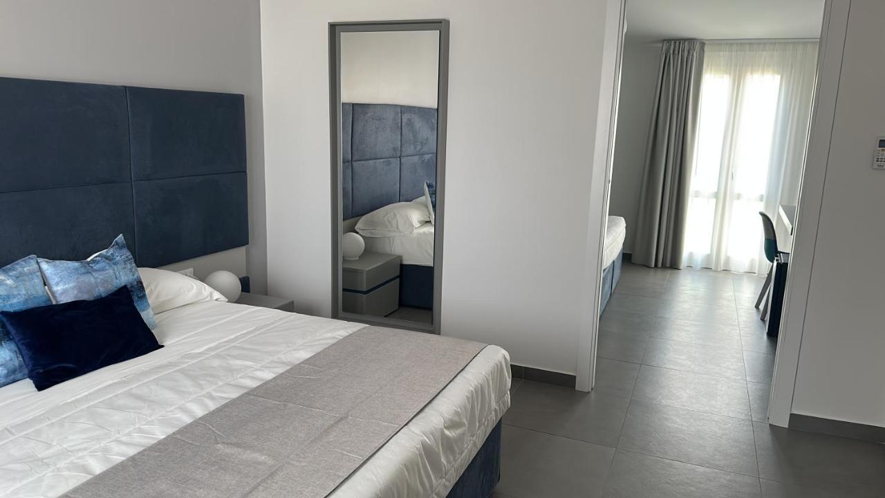 Hotel Baia Di Venere ซานวิโต โลคาโป ภายนอก รูปภาพ